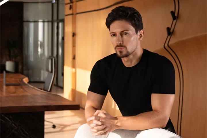 Ele afirmou que os herdeiros só terão acesso à herança após 30 anos, para que desenvolvam autonomia.