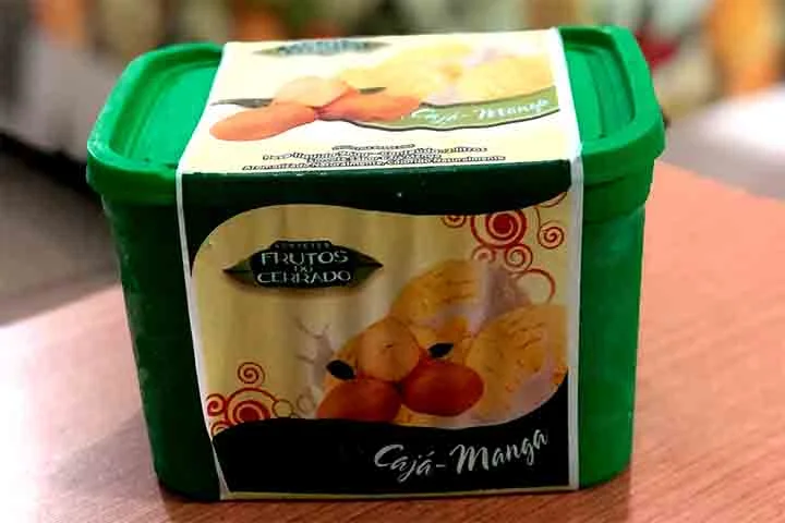 Além disso, os antioxidantes e a vitamina C presentes no cajá-manga ajudam a manter a pele saudável, protegendo-a contra os danos causados pelos radicais livres. 