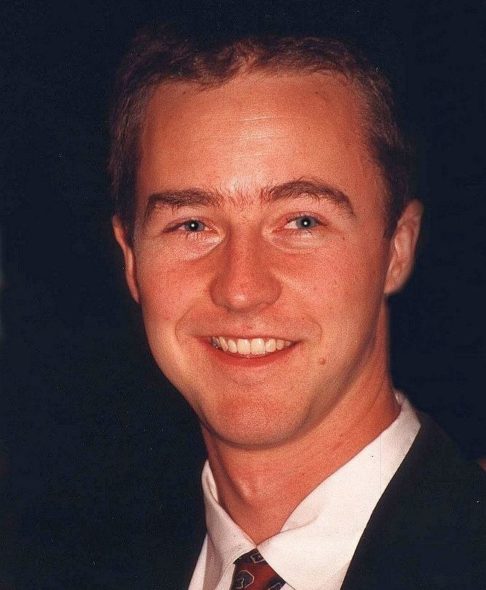 Quando criança, Norton já demonstrava interesse pela atuação. Aos oito anos, ele se matriculou na Orenstein's Columbia School for Teathrical Arts, onde participou do espetáculo Annie Get Your Gun. 