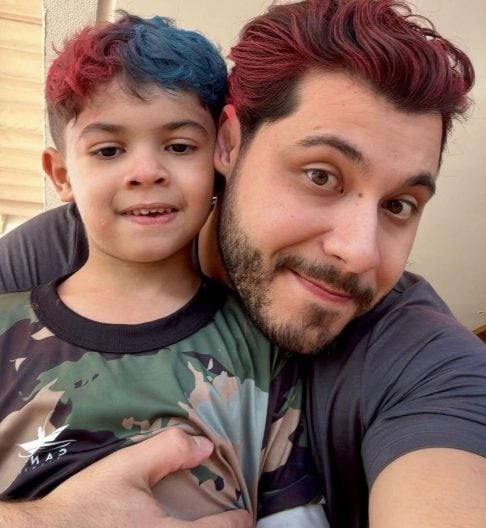 No Instagram do cantor, vários comentários criticando a atitude dele foram apagados. Estão apagando os comentários, deveriam ter vergonha do que estão fazendo, citou um internauta.