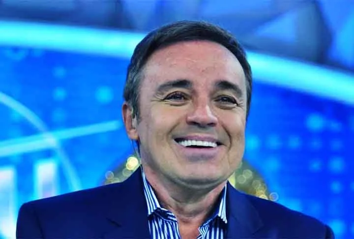 Gugu Liberato, um dos apresentadores mais carismáticos da televisão brasileira, morreu em 21 de novembro de 2019, após sofrer uma queda em sua casa, em Orlando, nos Estados Unidos.