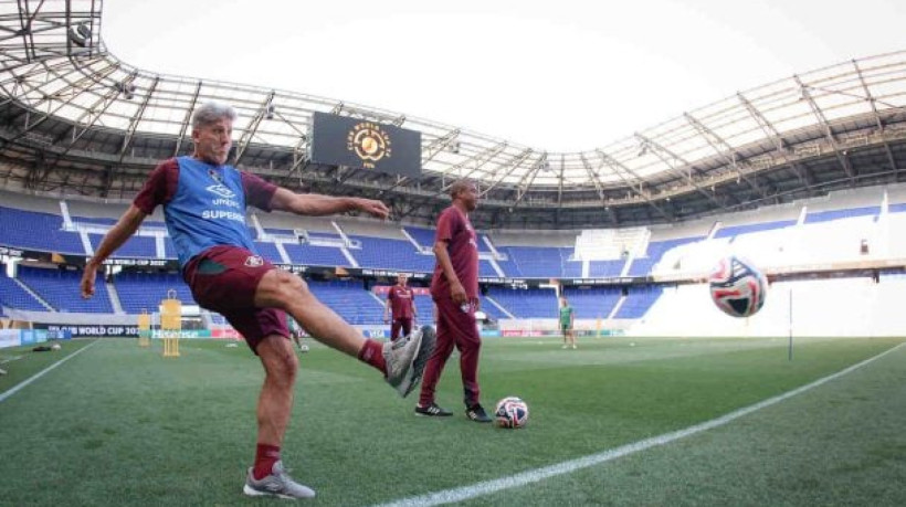 Técnico diz que Tricolor tem resgatado a credibilidade do futebol brasileiro com boa campanha no Mundial de Clubes, nos Estados Unidos