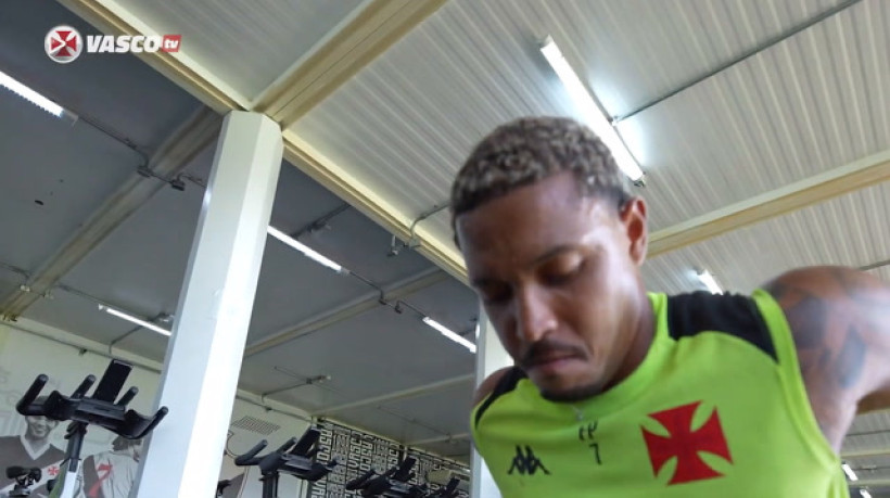 Vasco segue em preparação para Clássico da Amizade