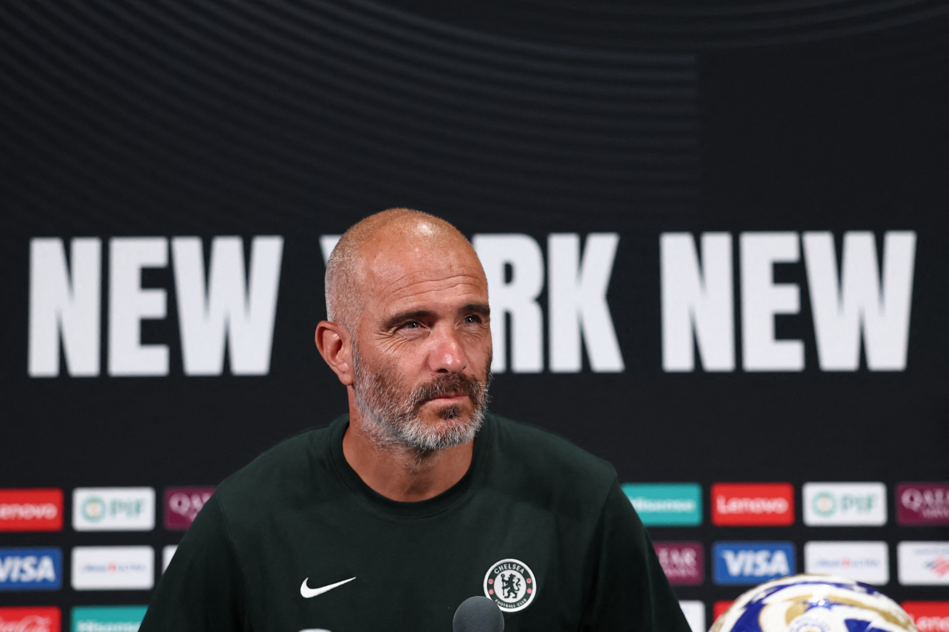 Enzo Maresca, técnico do Chelsea, em coletiva antes do duelo contra o Fluminense, no Mundial de Clubes (Foto: FRANCK FIFE / AFP)