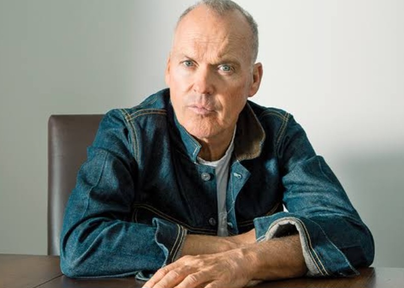 Keaton criado em uma família católica e estudou na Montour High School, na Pensilvânia. Antes de ingressar na televisão, em séries, chegou a ser manobrista e garçom, assim como estudou oratória. Michael 