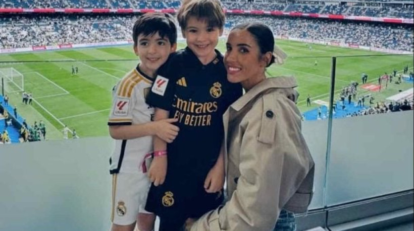 A espanhola tem se destacado como grande incentivadora do novo desafio profissional de Davide Ancelotti, à frente do Alvinegro