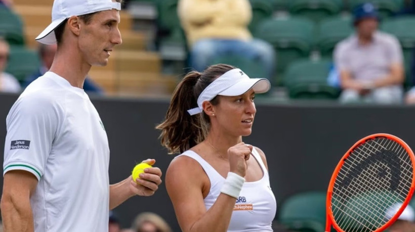 Ao lado do britânico Joe Salisbury, Luisa Stefani chega à final de duplas mistas e se torna a 1ª brasileira em uma decisão em Wimbledon desde 1967