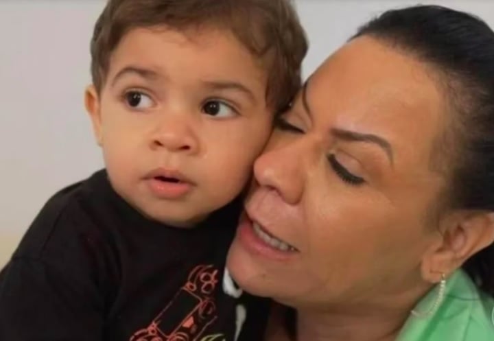 A fortuna de Marília, estimada em R$ 500 milhões, ainda está em inventário, e Léo, único herdeiro, só poderá acessá-la quando fizer 18 anos. 