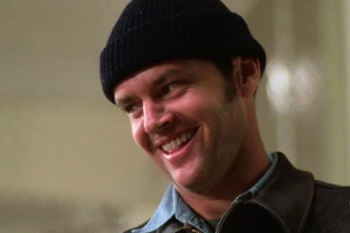 Em 1975, Douglas produziu Um Estranho no Ninho, um clássico do cinema estrelado por Jack Nicholson, que lhe rendeu o Oscar de Melhor Filme. A partir daí sua carreira decolou.