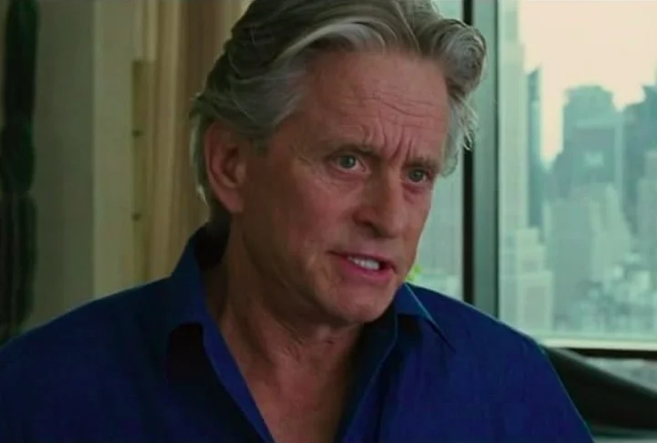 Nos anos 2000, Douglas passou a diversificou mais seus papéis, atuando em comédias como Dois é Bom, Três é Demais, de 2006 e retornando ao universo de Gordon Gekko em Wall Street: O Dinheiro Nunca Dorme, lançado em 2010. 