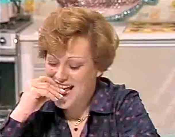 A artista também construiu uma história de amor marcante com o ator Paulo Goulart, com quem foi casada por 56 anos.  Eles tiveram três filhos: Beth Goulart, Bárbara Bruno e Paulo Goulart Filho, todos também atores. 