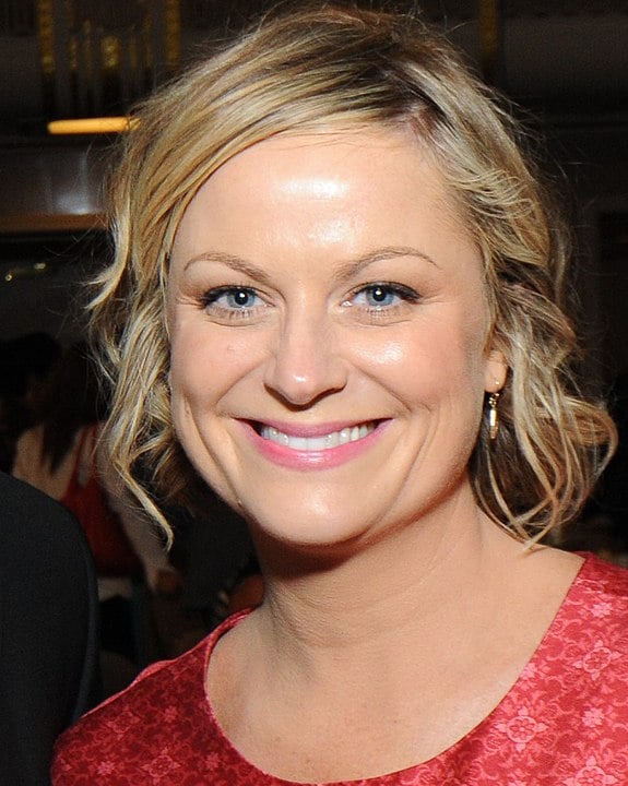 Amy Poehler - Atriz, comediante, produtora e roteirista americana. Fundadora do grupo de teatro Upright Citizens Brigade.
