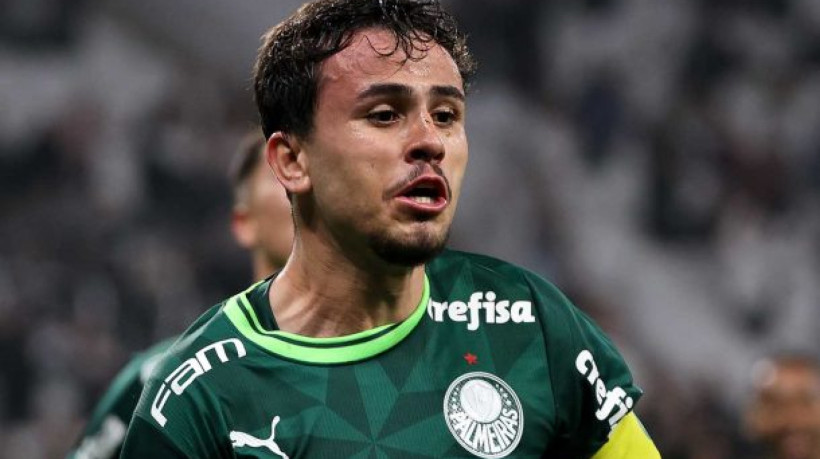 Garcia e Pedro Lima são vendidos em definitivo, e goleiro Kaique é emprestado; em contrapartida, clube renova com Aranha, do time sub-20