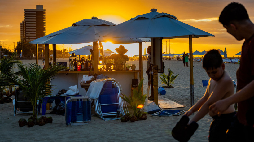 Fortaleza, CE, BR 11.07.25 Permissionários da Avenida Beira Mar (Fco Fontenele/O POVO)