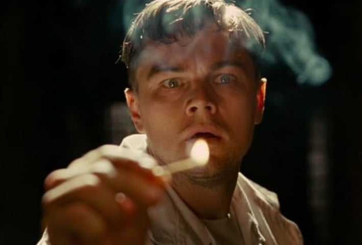 Dirigido por Martin Scorsese e estrelado por Leonardo DiCaprio e Mark Ruffalo, o filme conquistou boas avaliações da crítica e até hoje tem um dos finais mais debatidos dos últimos anos.