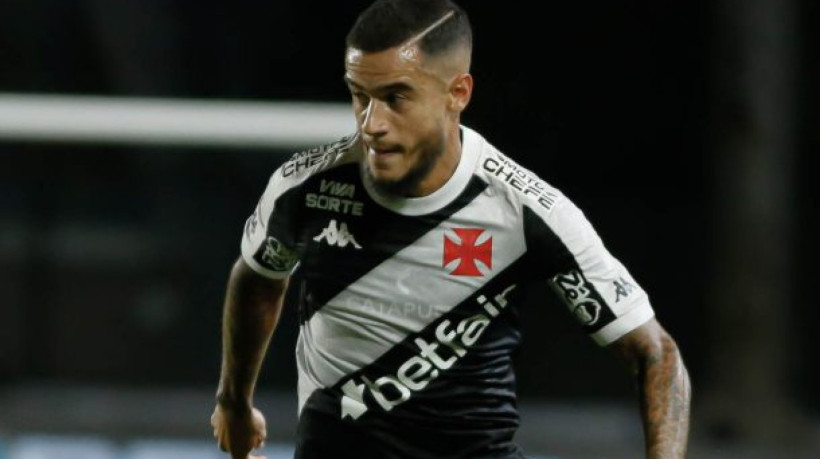 Meia retorna ao Rio para tratar o problema e não viaja para o Equador; Diniz revela que atleta já era dúvida para o clássico contra o Botafogo