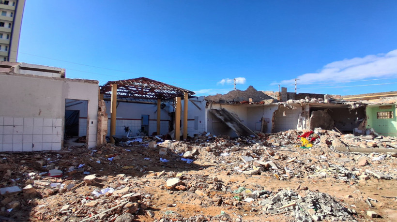 O Colégio Militar do Corpo de Bombeiros é localizado no bairro Jacarecanga, em Fortaleza. 