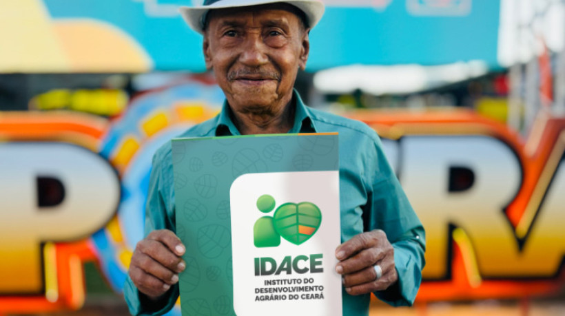 As cerimônias fazem parte das ações da Secretaria do Desenvolvimento Agrário (SDA) e garantem aos beneficiários o direito legal à terra