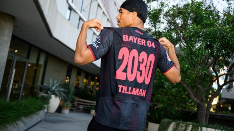 Malik Tillman chega do PSV por 35 milhões de euros na contratação mais cara da história do clube e assina contrato até 2030