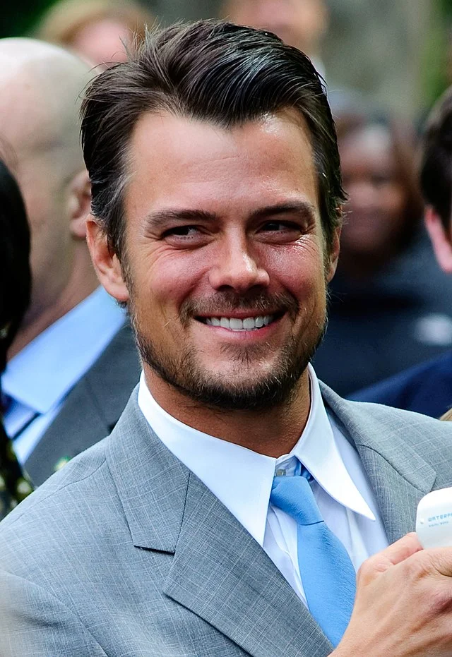 Josh Duhamel - Nascido em 14/11/1972 em Minot, Dakota do Norte, nos EUA, o ator e ex-modelo tem 1,92 metro de altura. 