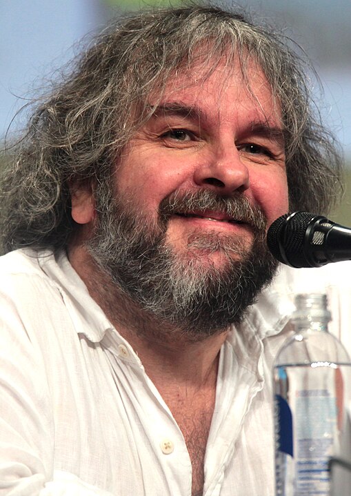 Peter Jackson: O cineasta recebeu o título em 2010 por sua contribuição ao cinema, principalmente pela trilogia O Senhor dos Anéis filmada na Nova Zelândia.