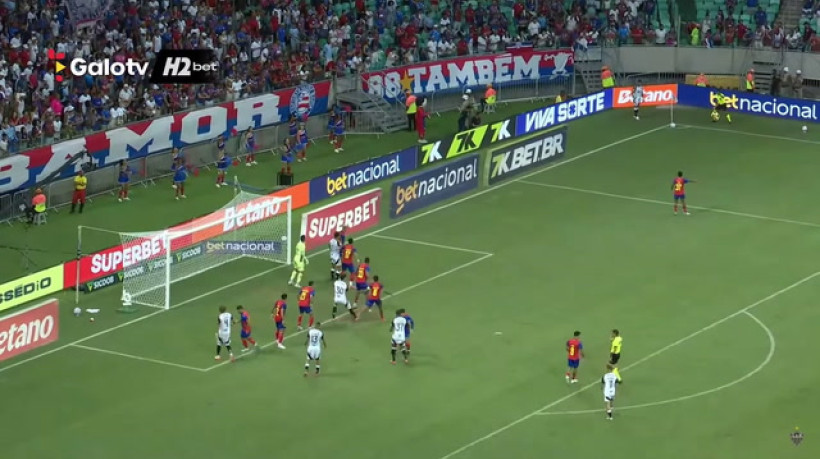 Hulk faz gol olímpico contra o Bahia pelo Brasileirão; veja golaço