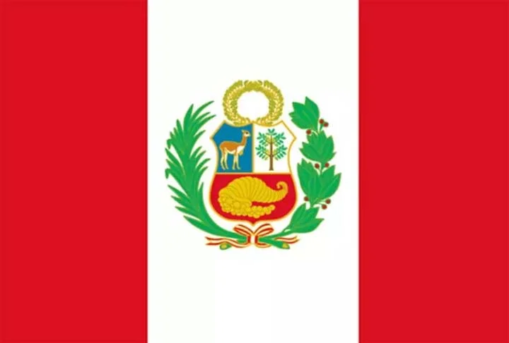 Peru - O nome Peru é de origem incerta, mas acredita-se que deriva da palavra birú, usada pelos espanhóis para se referir à região no início da colonização.