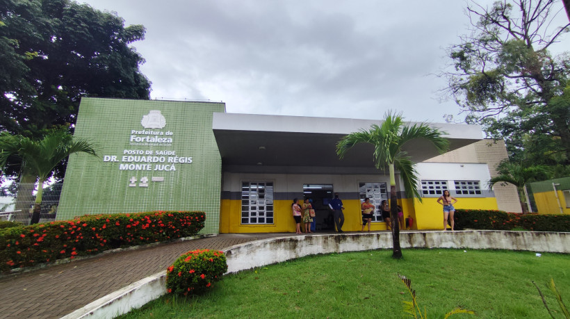 Devem ser atualizados a caderneta de vacinas, o acompanhamento de saúde das mulheres em idade fértil e o pré-natal
