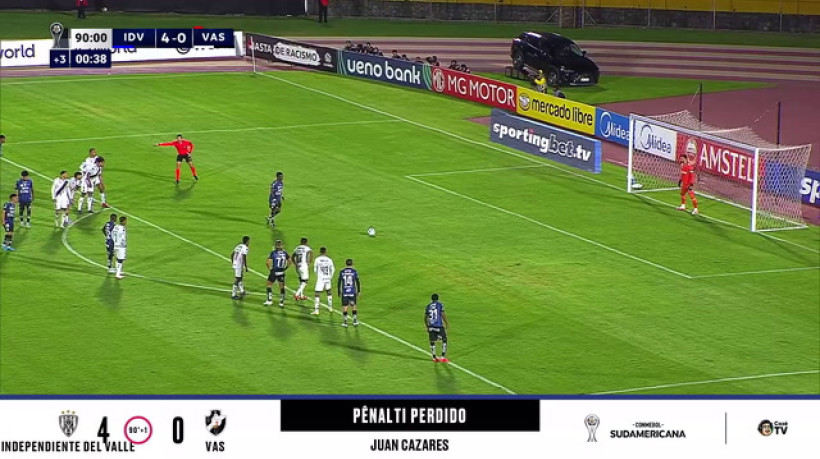 LEMBRA DELE? Cazares perde pênalti contra o Vasco