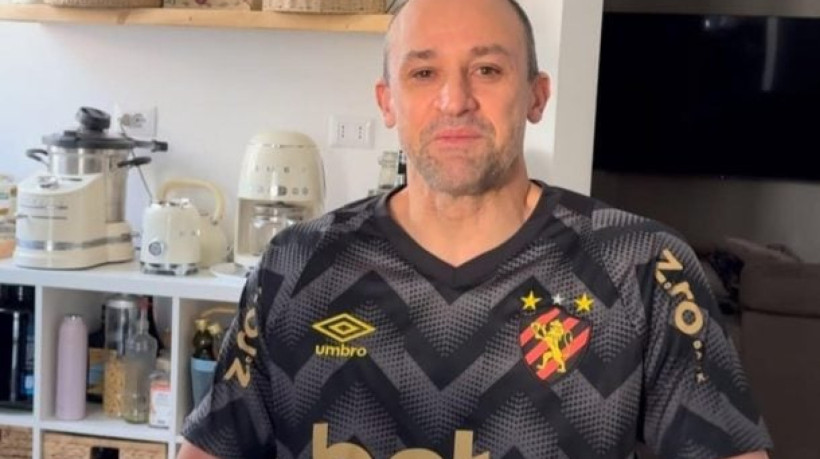 Em entrevista ao canal 'Voz do Esporte', dos maiores ídolos do Sport conta como virou goleiro e seu clube de infância