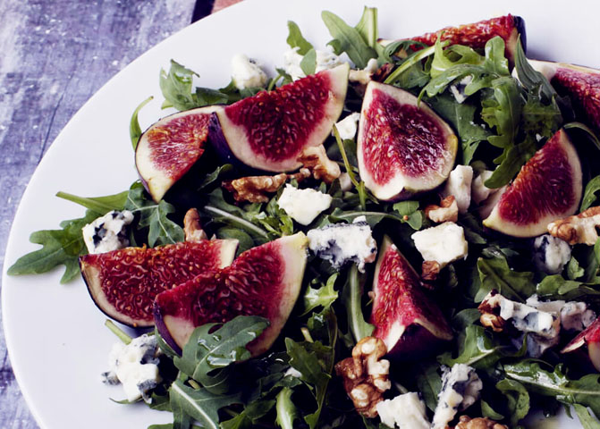 O figo possui uma quantidade significativa de sais minerais, com destaque para potássio, cálcio e ferro, que são muito importantes para a formação óssea e boa regulação do organismo humano.  