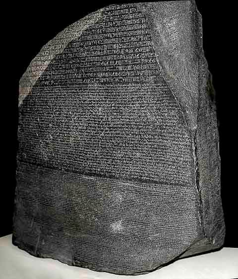 A Pedra de Roseta é considerada um dos marcos mais importantes da arqueologia e da linguística. 
