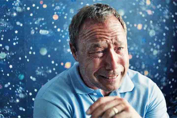 Melhor Ator em Minissérie, Antologia ou Filme para TV: Colin Farrell, por Pinguim; Stephen Graham, por Adolescência; Jake Gyllenhaal, por Acima de Qualquer Suspeita; Bryan Tyree Henry, por Ladrões de Drogas; e Cooper Koch, por Monstros: Irmãos Menendez: Assassinos dos pais.