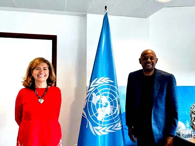 Além da fama nas telonas, o ator texano também é conhecido pelo ativismo em causas humanitárias. Em 2011, ele foi nomeado Embaixador da Boa Vontade da Unesco para a Paz e Reconciliação. 
