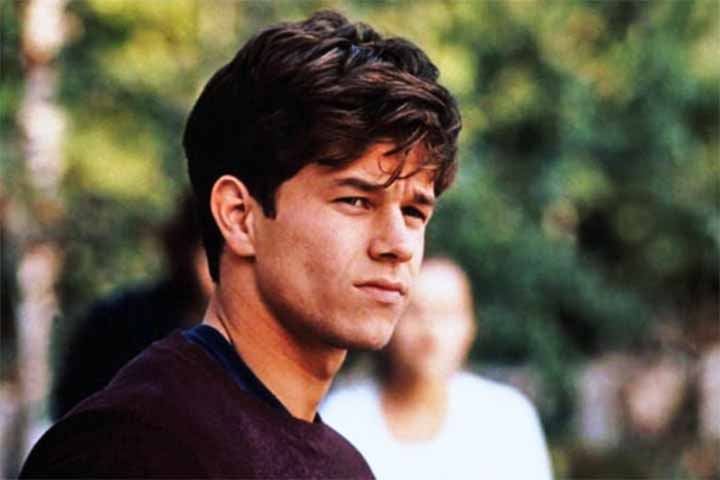 Apesar da fama repentina, a carreira musical de Marky Mark teve vida curta. Afinal, o ator logo percebeu que seu futuro estava em outra vertente artística. Em meados dos anos 1990, Mark iniciou uma transição para o cinema, enfrentando com coragem o ceticismo de quem duvidava de sua capacidade como ator.