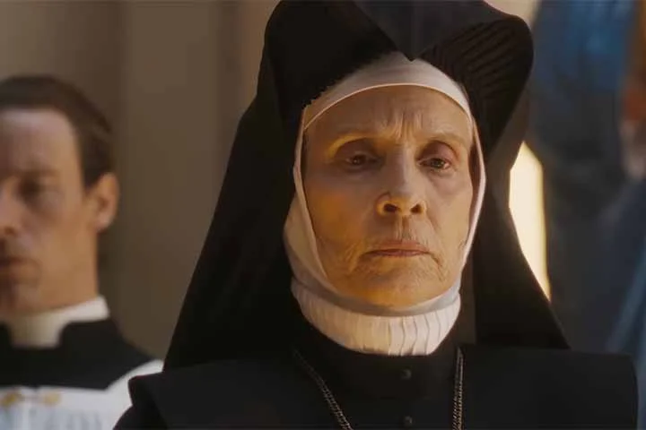 Sônia Braga: Considerada uma das brasileiras pioneiras no cinema internacional, Sônia Braga estreou em Hollywood em 1985 com O Beijo da Mulher Aranha, mas também participou da série da Marvel Luke Cage e, em 2024, estrelou o terror A Primeira Profecia.