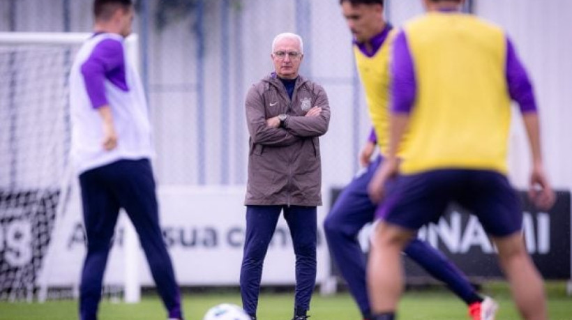 Com cinco jogos seguidos sem vencer e elenco desfalcado, Timão terá sequência dura no mês que pode ser decisivo para o rumo da temporada