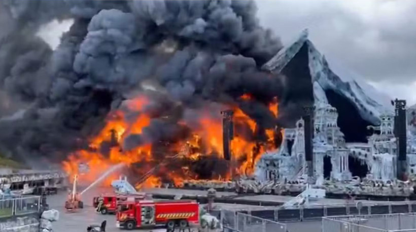 Palco do Tomorrowland é consumido por incêndio na Bélgica

