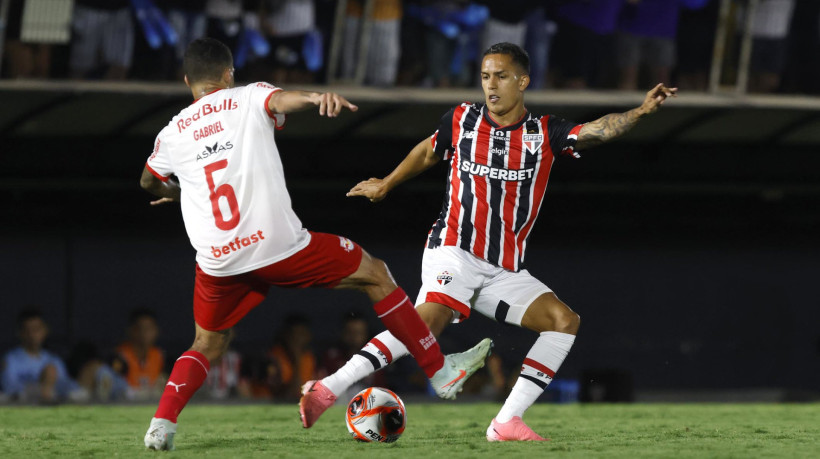 O São Paulo vai enfrentar o Bragantino hoje, 16, pelo Brasileirão. 