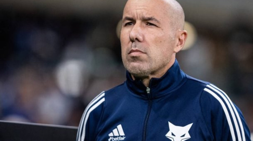 Técnico da Raposa frisa que a eficácia em realizar as transições e a performance segura defensiva foram diferenciais para o triunfo