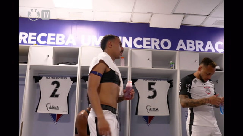 Bastidores da vitória do Timão na Arena Castelão; assista