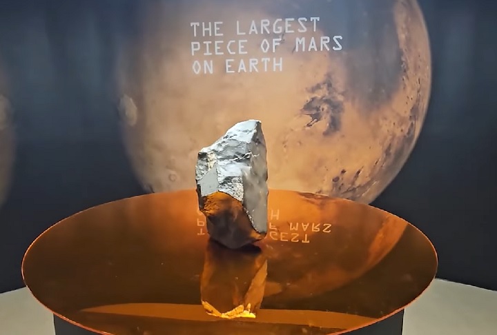 Com relação ao comprador, a casa de leilões não revelou sua identidade.