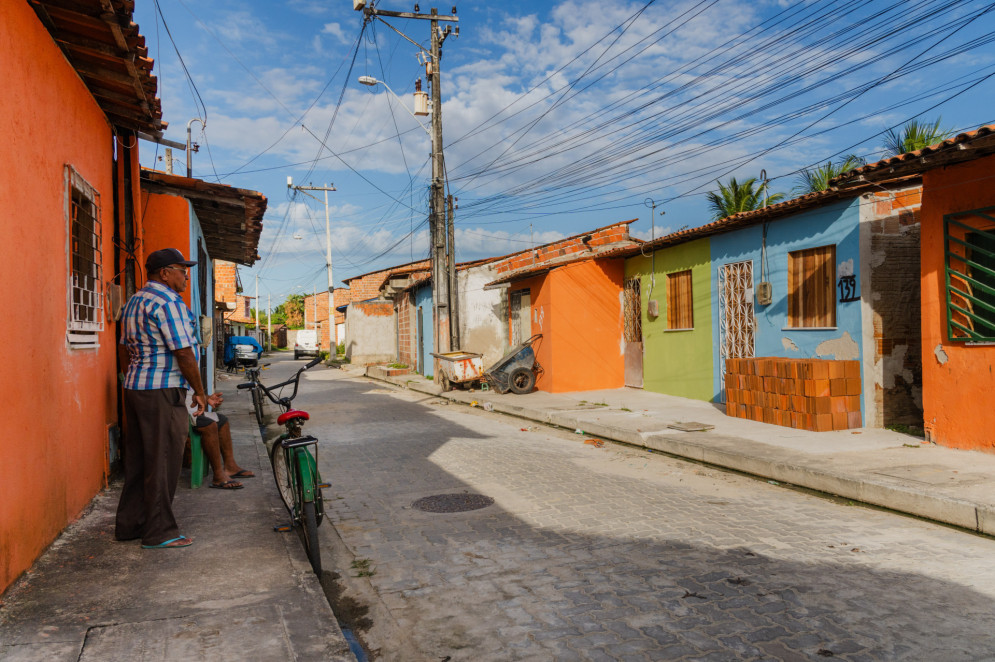 FORTALEZA, CEARÁ, BRASIL, 16-07-2025: Projeto de autoconstrução de casa, no bairro Siqueira. O projeto faz parte da Habitafor, para famílias de baixa renda.  (Foto: Fernanda Barros/ O Povo)