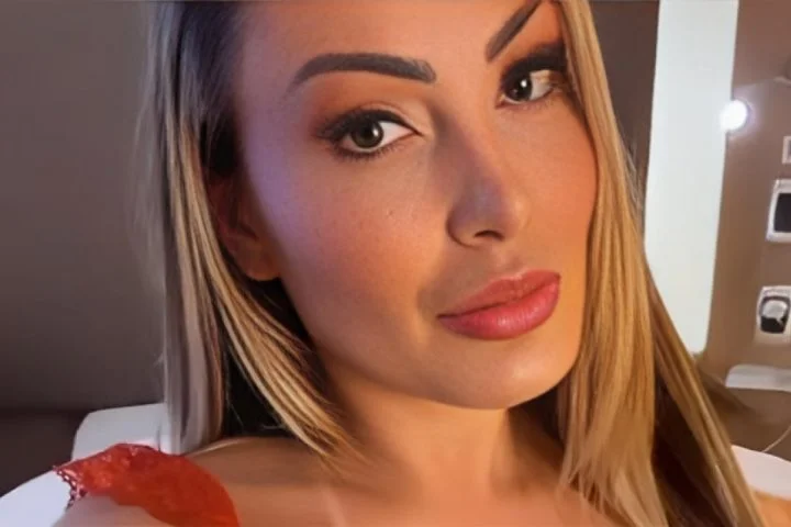 A própria Andressa Urach já afirmou publicamente que inventou alguns falsos namoros para se manter na mídia.