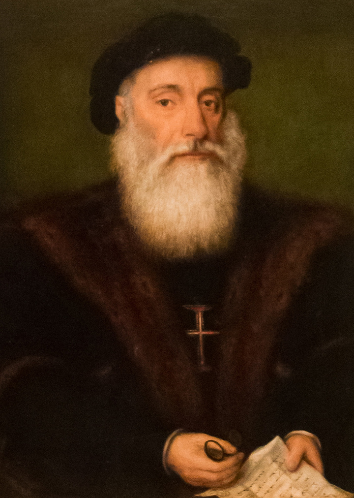 Vasco da Gama viajou mais duas vezes para as Índias, sendo que na última, em 1524, acabou morrendo de malária na cidade de Cochim, quando ocupava o posto de Vice-Rei da Índia Portuguesa, nomeado pelo rei D. João III. 


