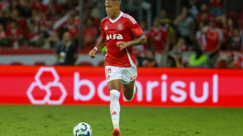 Atacante está emprestado ao Colorado pelo Dinamo de Kiev e teve seu vínculo estendido por conta de medida da Fifa