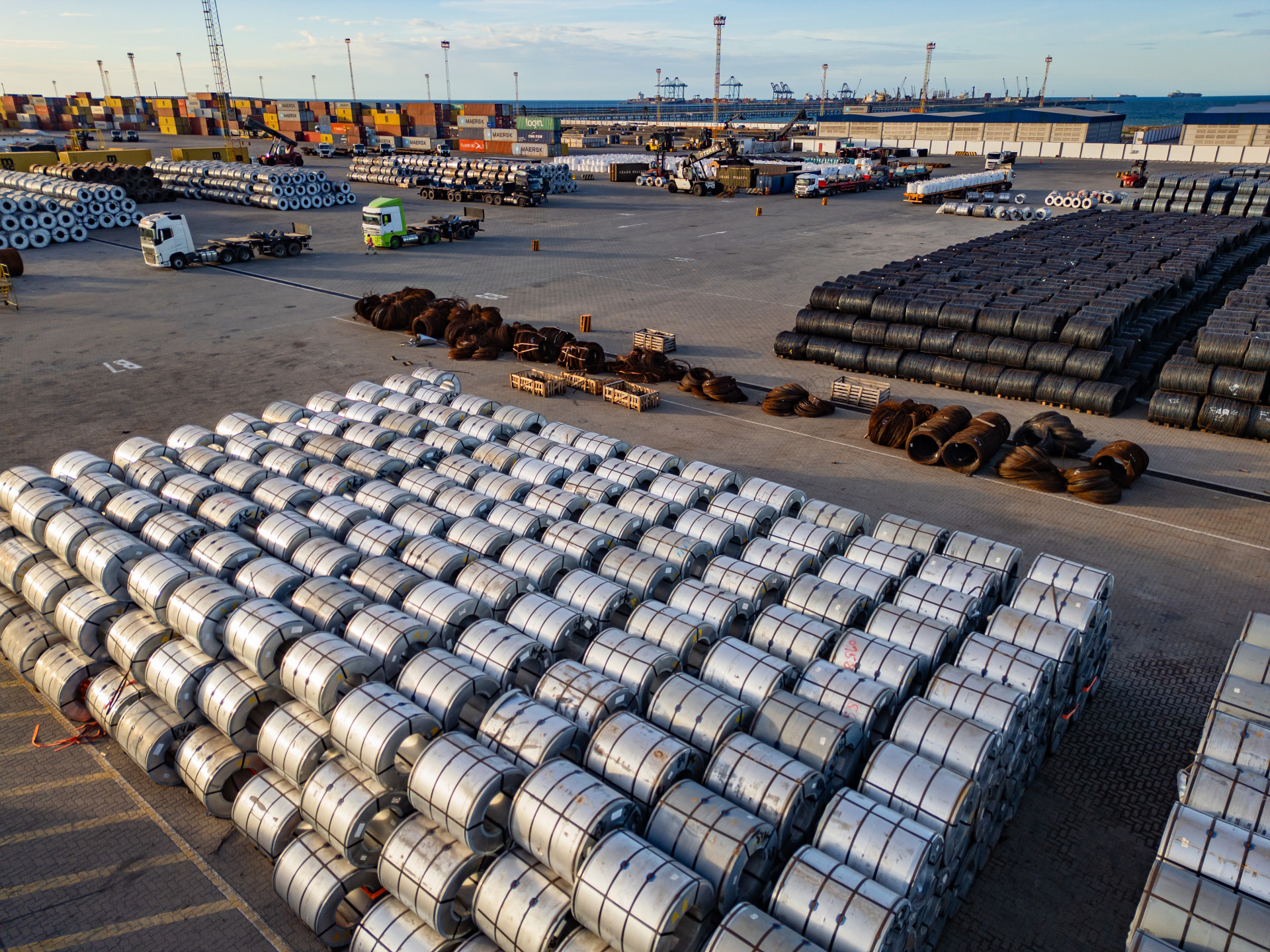 ￼INDÚSTRIA siderúrgica quer reduzir 
em até 50% a emissão de CO2 (Foto: FCO FONTENELE)