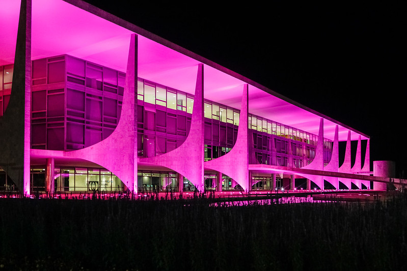 O Brasil abriga uma grande diversidade de construções históricas e modernas que refletem sua colonização, cultura e desenvolvimento. Desde igrejas barrocas até marcos arquitetônicos contemporâneos, esses edifícios são fundamentais para a identidade do país. - Foto: Rogério Melo/PR