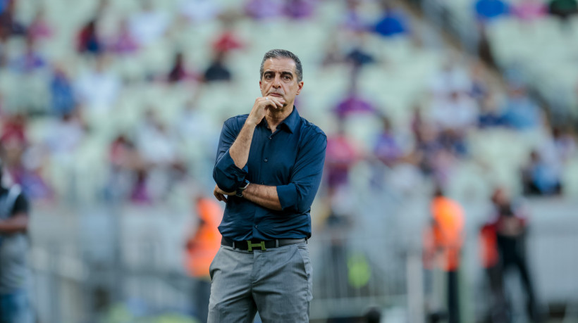 O técnico português estreou com um empate na Arena Castelão