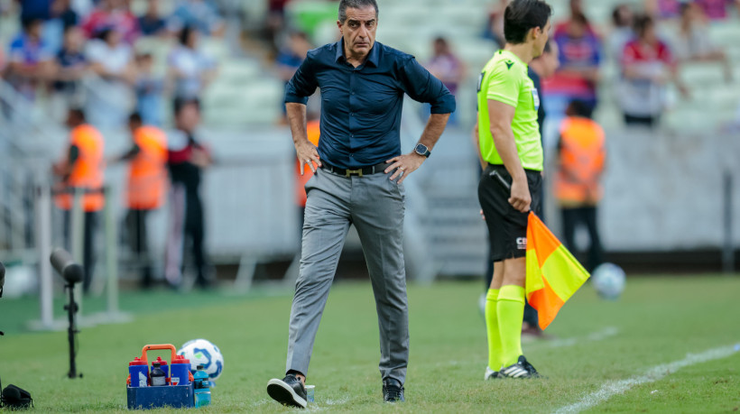 Renato Paiva está a nove jogos comandando o Fortaleza, mas não vence há sete